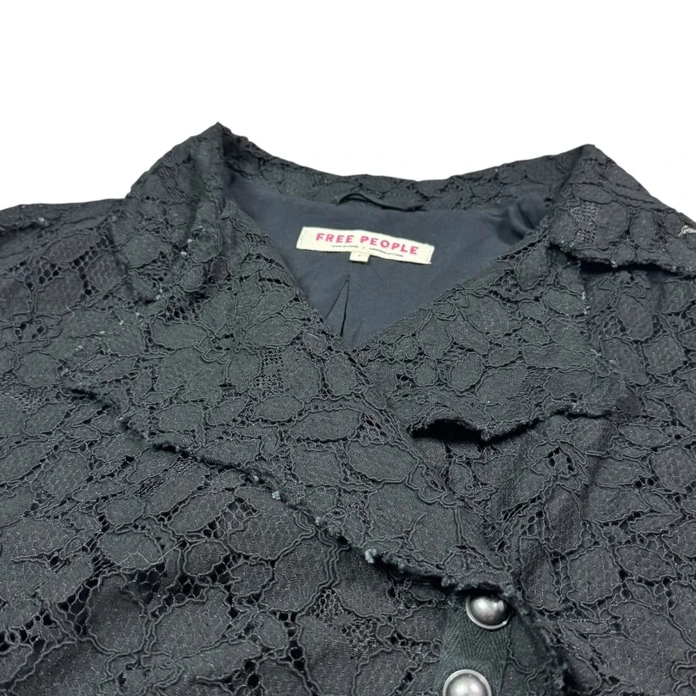 Free‎ People Lined Lace Amelia Floral Black Cropped Lace Jacket Women's Small